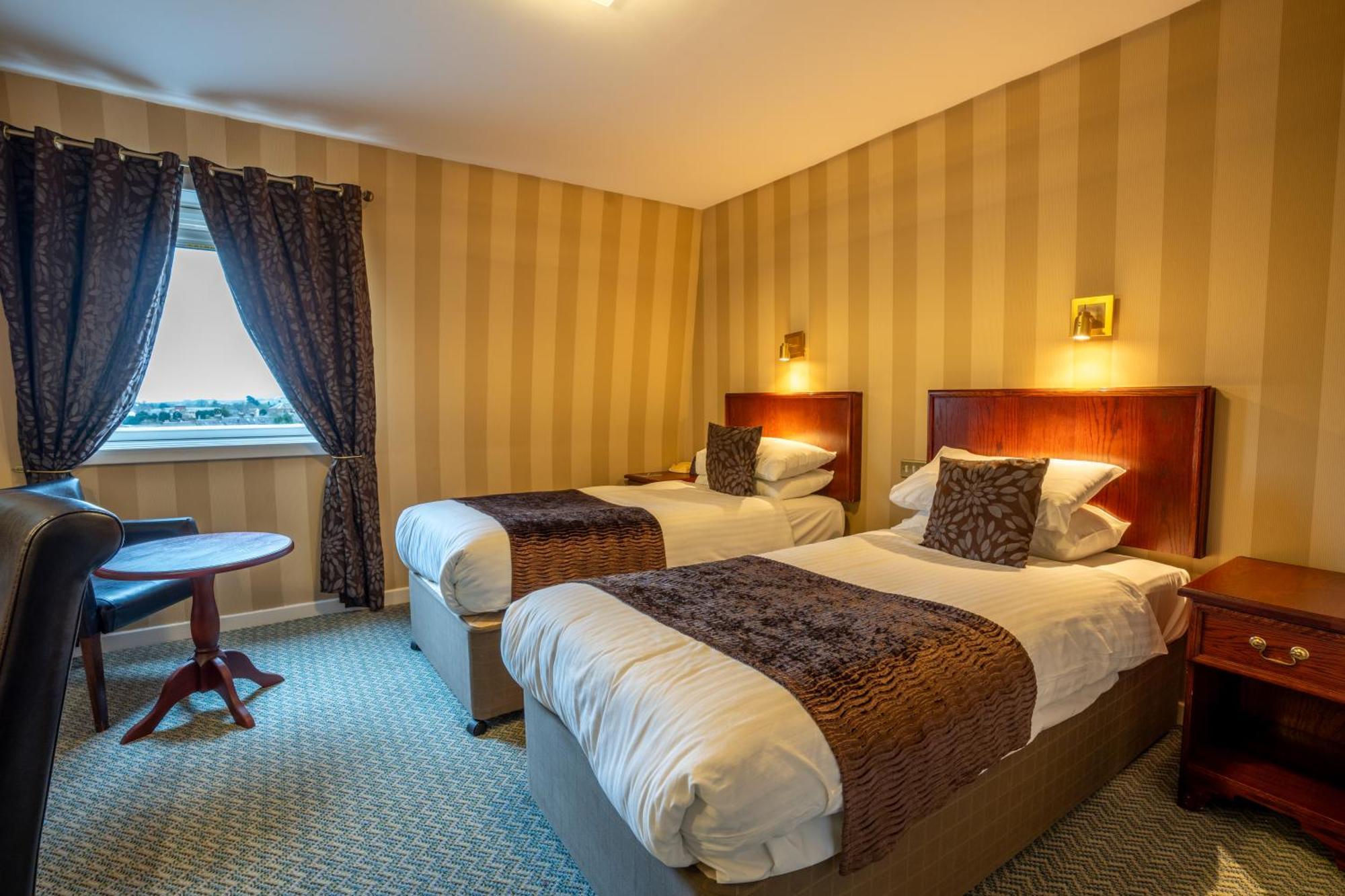 Cairndale Hotel & Spa Dumfries Ngoại thất bức ảnh